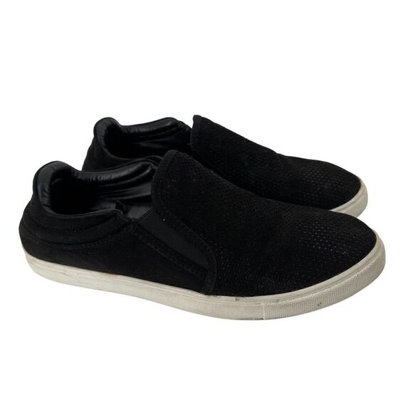 Steve Madden Fashion Sneakers Size 10 Whilma Slip On Perforated Faux Suede Shoe - Picture 1 of 9